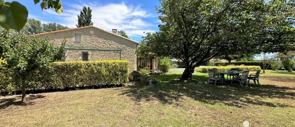 House 6 rooms of 172 m² in Uzès (30700)