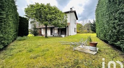 Traditional house 4 rooms of 90 m² in Saint-Marcellin-en-Forez (42680)