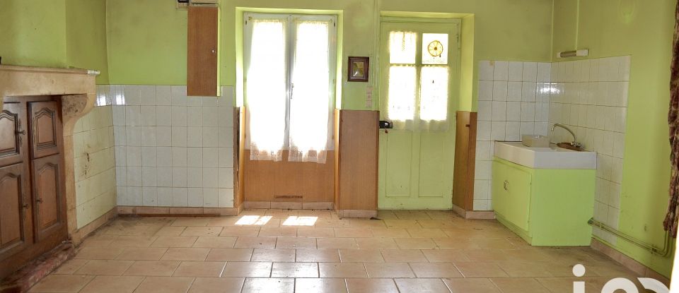 Traditional house 3 rooms of 96 m² in Paizay-le-Sec (86300)