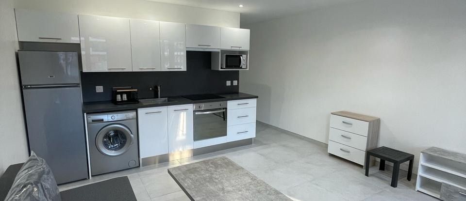 Studio 1 pièce de 24 m² à Vence (06140)