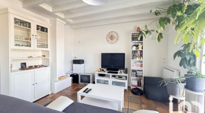 Apartment 3 rooms of 60 m² in Arès (33740)