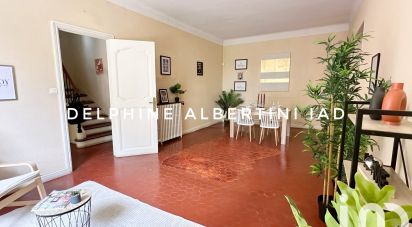 Traditional house 5 rooms of 122 m² in Toulon (83000)