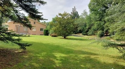 Maison 6 pièces de 213 m² à Lagarrigue (81090)