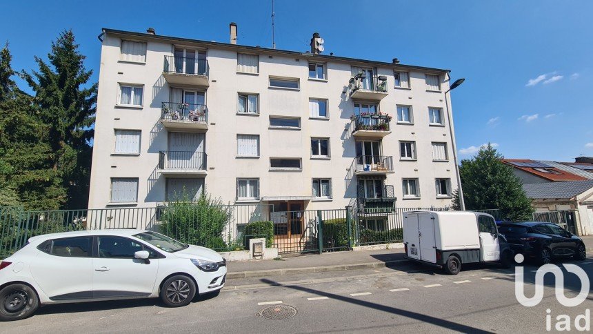 Appartement 4 pièces de 76 m² à Noisy-le-Sec (93130)