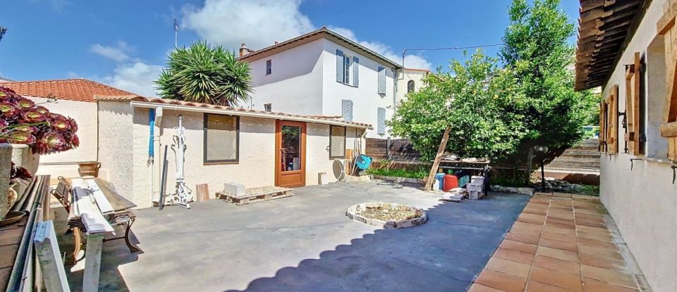 House 3 rooms of 95 m² in Antibes (06600)