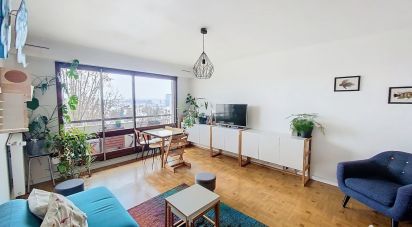 Appartement 3 pièces de 68 m² à Montreuil (93100)