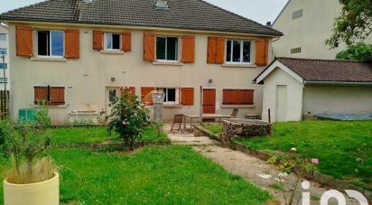 House 5 rooms of 184 m² in Montluçon (03100)
