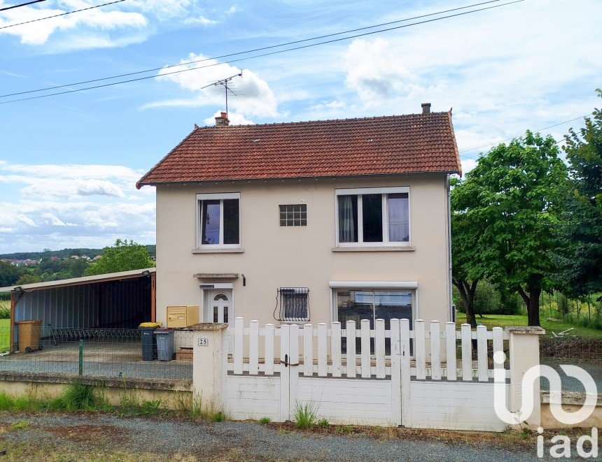 House 4 rooms of 110 m² in Huriel (03380)