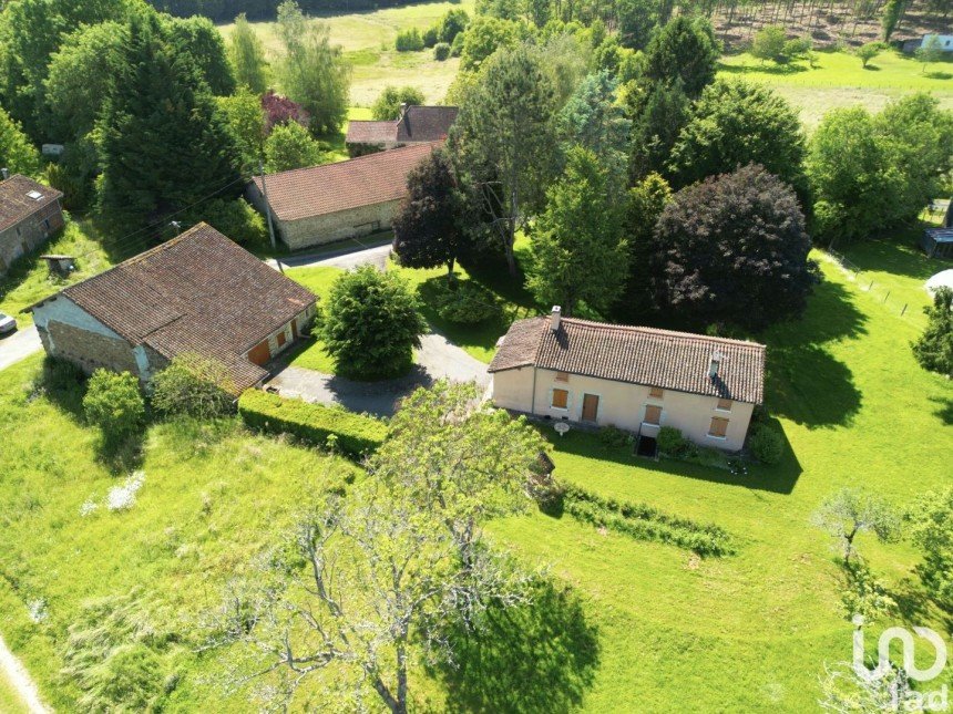 House 5 rooms of 120 m² in Bussière-Galant (87230)