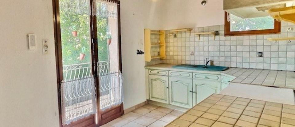 Maison 3 pièces de 70 m² à Salon-de-Provence (13300)