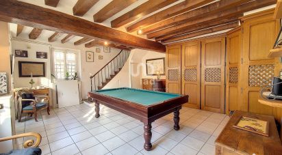 Country house 8 rooms of 180 m² in Villette (78930)