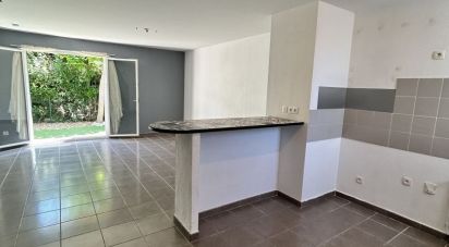 Maison 3 pièces de 67 m² à Fleury (11560)