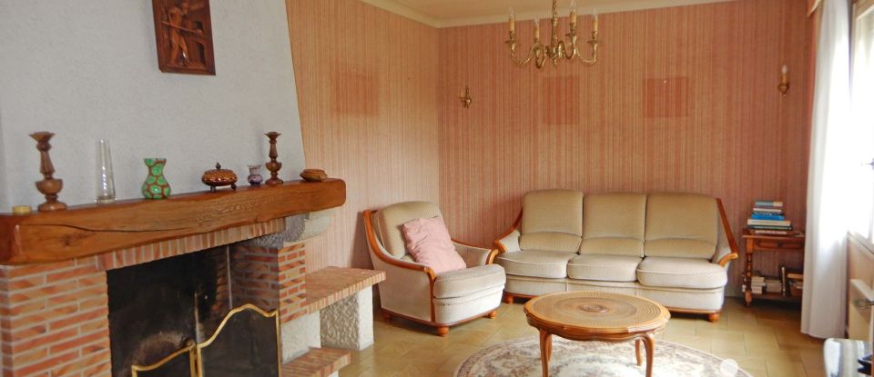 Traditional house 3 rooms of 86 m² in Mont-près-Chambord (41250)