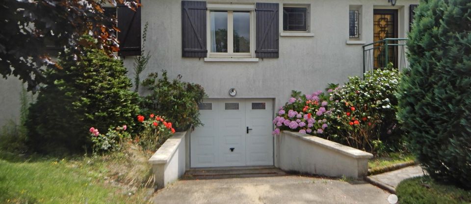 Traditional house 3 rooms of 86 m² in Mont-près-Chambord (41250)