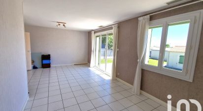 House 7 rooms of 80 m² in Saint-Laurent-de-la-Prée (17450)