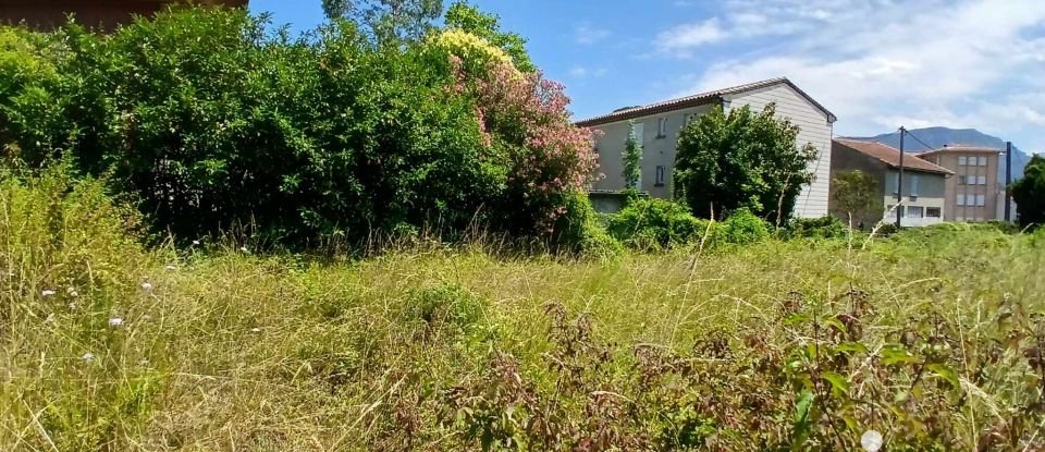 Land of 952 m² in Quillan (11500)