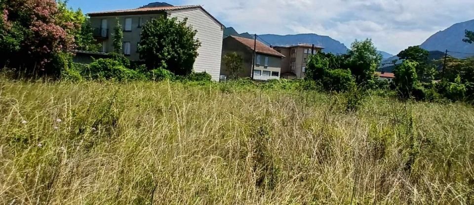 Land of 952 m² in Quillan (11500)