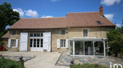 Maison 5 pièces de 247 m² à Le Chautay (18150)