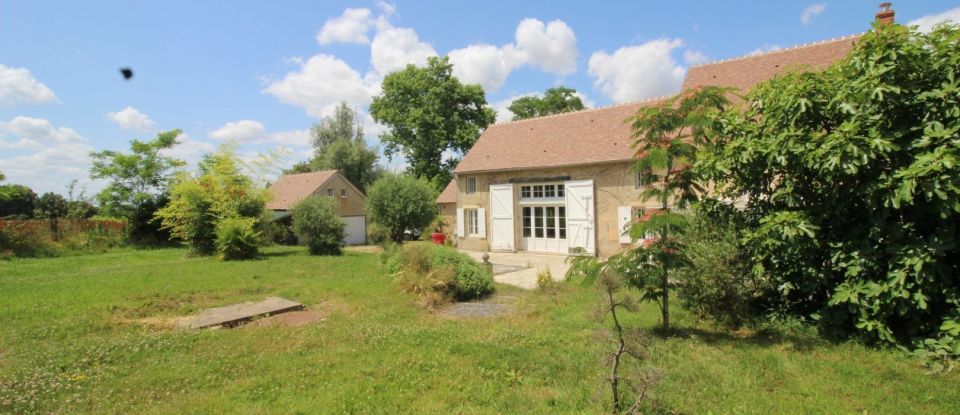 Maison 5 pièces de 247 m² à Le Chautay (18150)