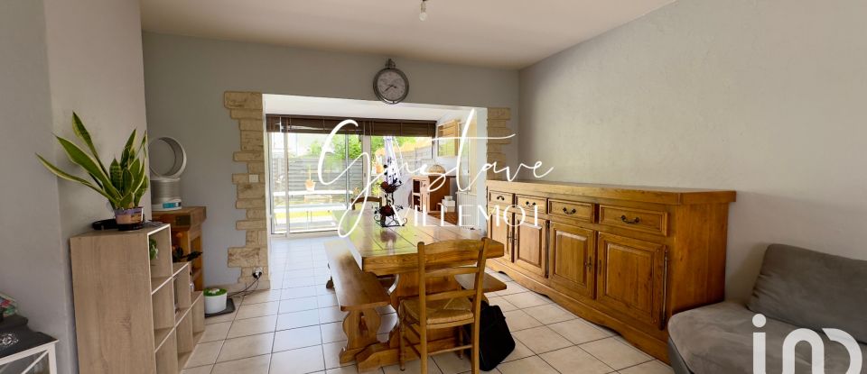 House 4 rooms of 89 m² in Le Plessis-Belleville (60330)