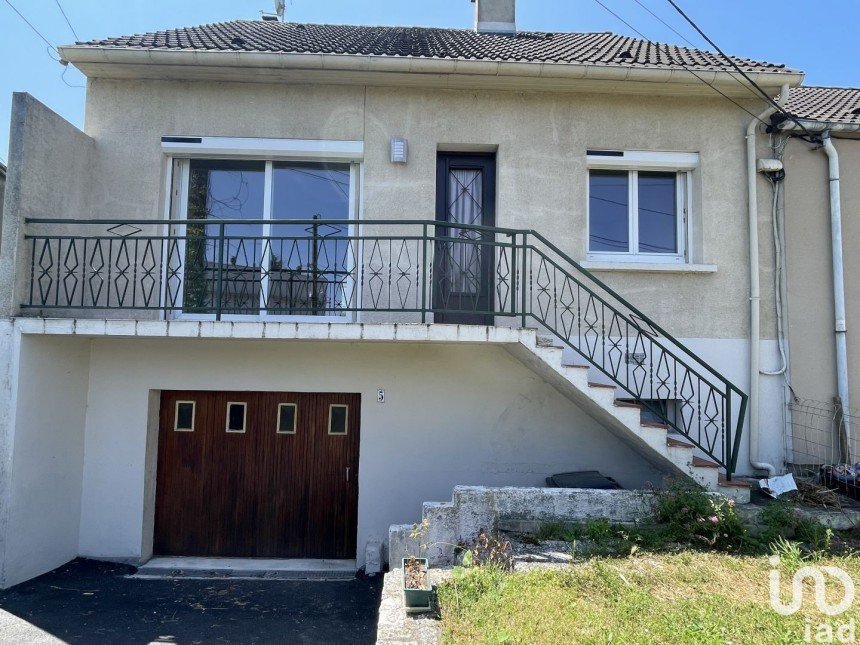 House 4 rooms of 93 m² in Déols (36130)