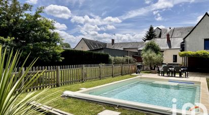 Longere 7 rooms of 222 m² in SAINT-MATHURIN-SUR-LOIRE (49250)