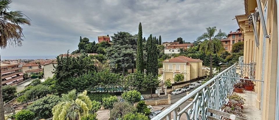 Appartement 4 pièces de 104 m² à Menton (06500)