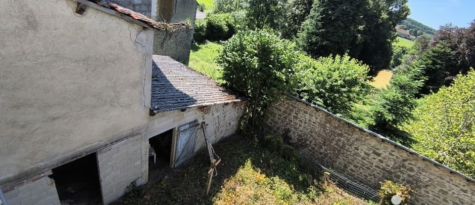 House 6 rooms of 300 m² in Crocq (23260)