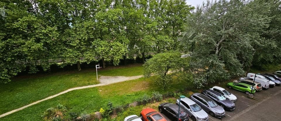 Duplex 5 rooms of 95 m² in Grenoble (38100)