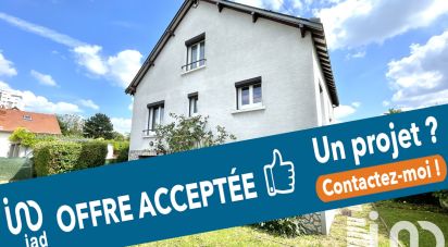 Maison 5 pièces de 98 m² à Fleury-les-Aubrais (45400)