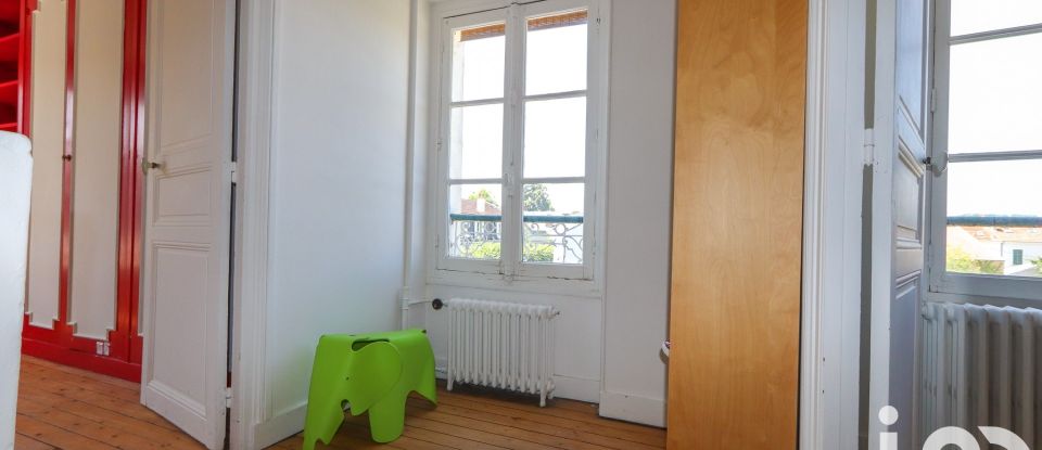 House 4 rooms of 104 m² in Meaux (77100)