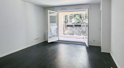 Apartment 1 room of 32 m² in Sucy-en-Brie (94370)