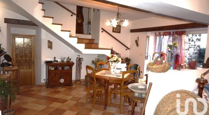 Village house 7 rooms of 163 m² in Thueyts (07330)