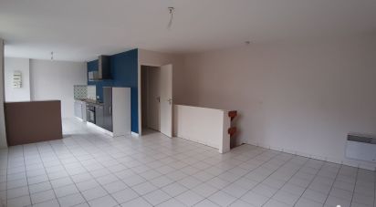 House 4 rooms of 110 m² in DOUÉ EN ANJOU (49700)