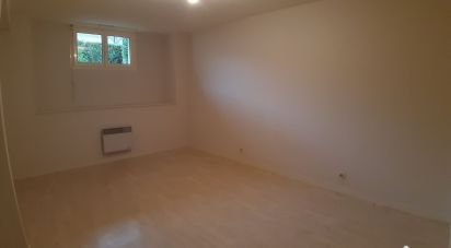 House 4 rooms of 110 m² in DOUÉ EN ANJOU (49700)