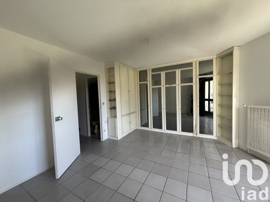 Appartement 1 pièce de 25 m² à Bordeaux (33000)