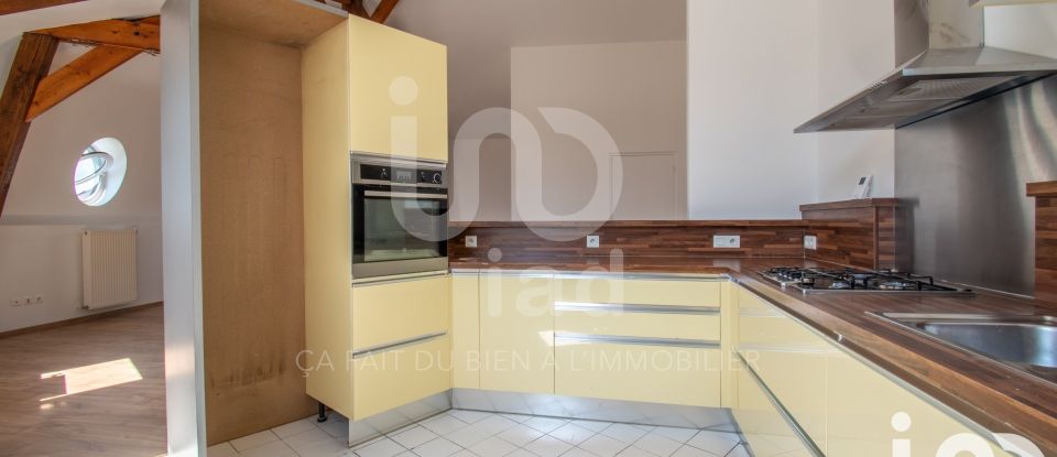 Apartment 4 rooms of 98 m² in Mantes-la-Jolie (78200)