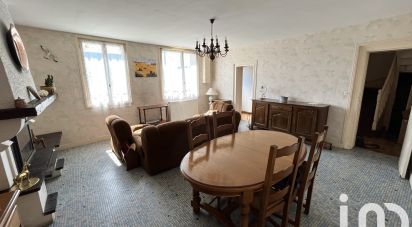 Maison traditionnelle 6 pièces de 149 m² à Ambarès-et-Lagrave (33440)