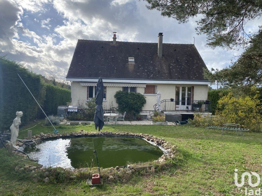 House 7 rooms of 135 m² in Ouzouer-sur-Loire (45570)