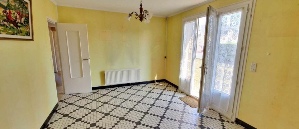 Maison 4 pièces de 86 m² à Saint-Benoît-sur-Loire (45730)