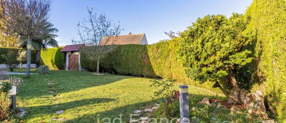 House 5 rooms of 145 m² in Maule (78580)