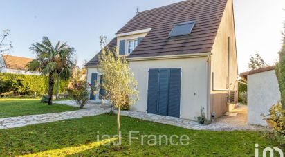 House 5 rooms of 145 m² in Maule (78580)