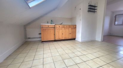 Apartment 2 rooms of 35 m² in Dammartin-en-Goële (77230)