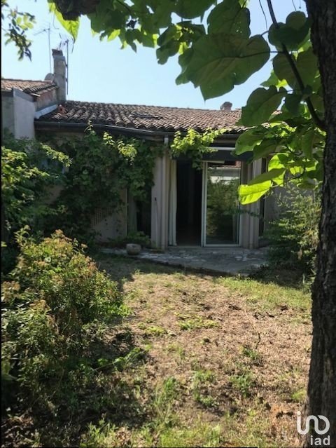 Maison 4 pièces de 115 m² à Libourne (33500)