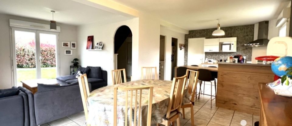 House 5 rooms of 110 m² in Honfleur (14600)