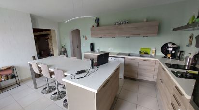 Maison 6 pièces de 150 m² à Châtel-Moron (71510)