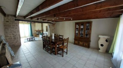 Maison 6 pièces de 150 m² à Châtel-Moron (71510)