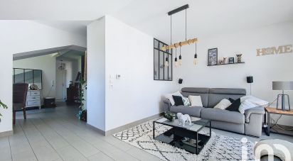 Apartment 2 rooms of 47 m² in Saint-Leu-la-Forêt (95320)