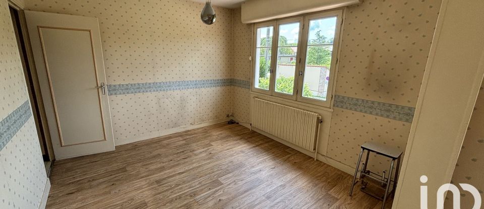 House 5 rooms of 112 m² in Cerisiers (89320)