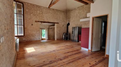 Country house 4 rooms of 124 m² in Chancelade (24650)